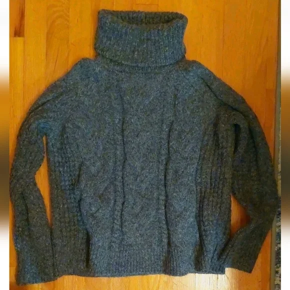 Faherty Frost Cable Stitch Turtleneck Sweater XS Charcoal Gray - Picture 4 of 15